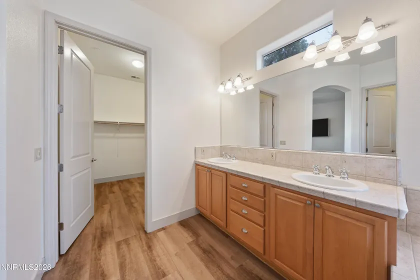 9900 Wilbur May, Reno, Nevada 89521, 3 Bedrooms Bedrooms, ,2 BathroomsBathrooms,Residential,Residential,Wilbur May,260003861