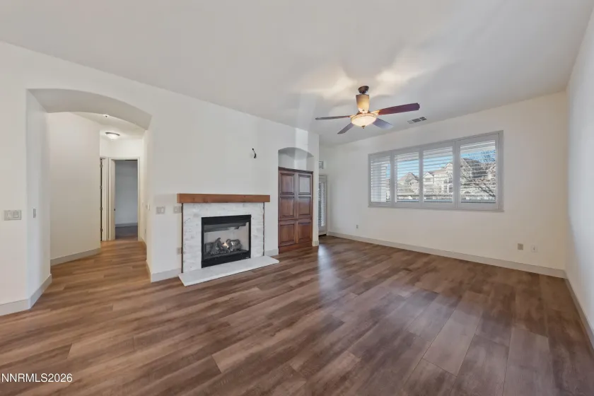 9900 Wilbur May, Reno, Nevada 89521, 3 Bedrooms Bedrooms, ,2 BathroomsBathrooms,Residential,Residential,Wilbur May,260003861