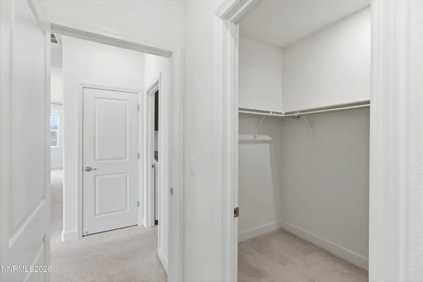 6924 White River, Sparks, Nevada 89436, 3 Bedrooms Bedrooms, ,2 BathroomsBathrooms,Residential,Residential,White River,260003864