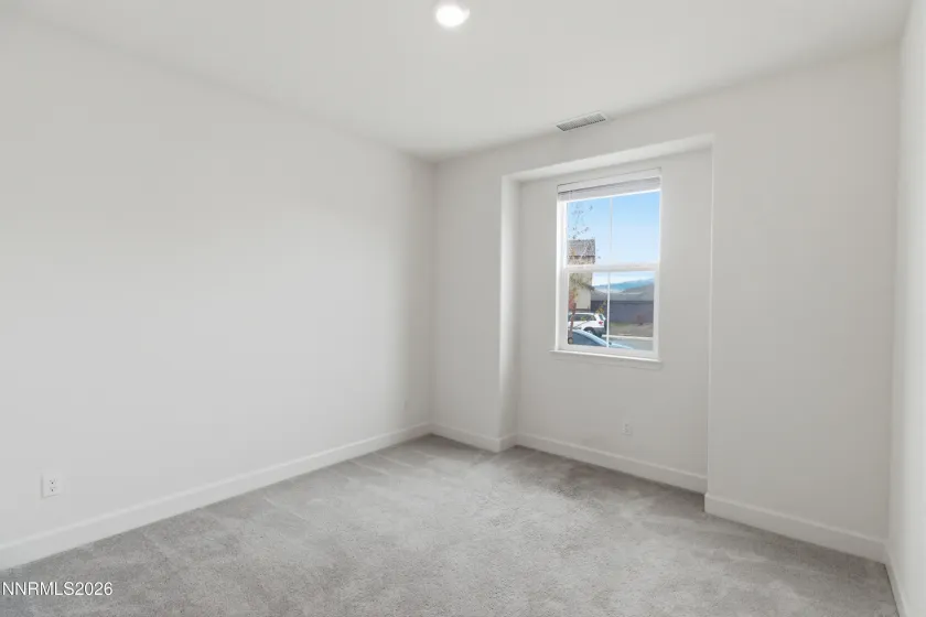 6924 White River, Sparks, Nevada 89436, 3 Bedrooms Bedrooms, ,2 BathroomsBathrooms,Residential,Residential,White River,260003864