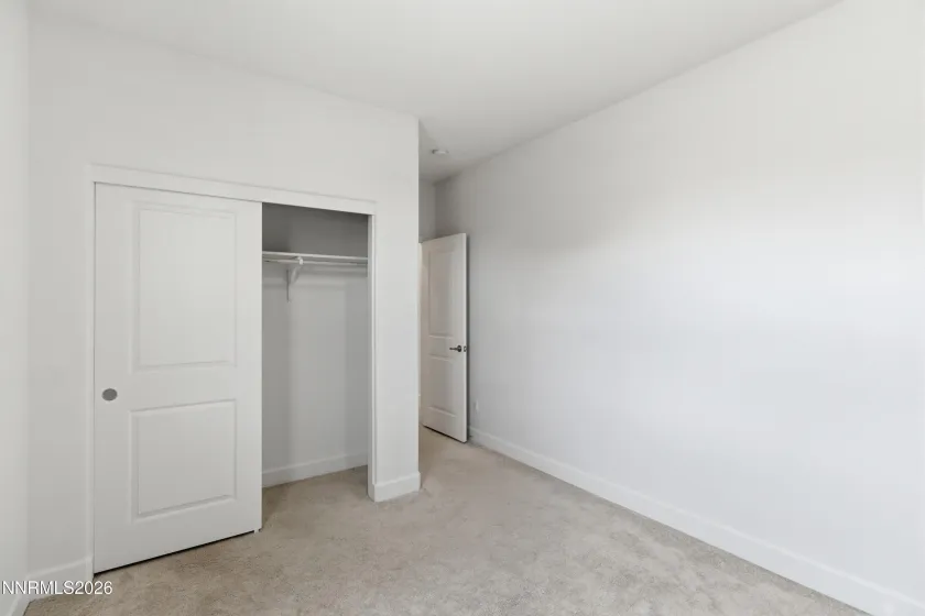 6924 White River, Sparks, Nevada 89436, 3 Bedrooms Bedrooms, ,2 BathroomsBathrooms,Residential,Residential,White River,260003864