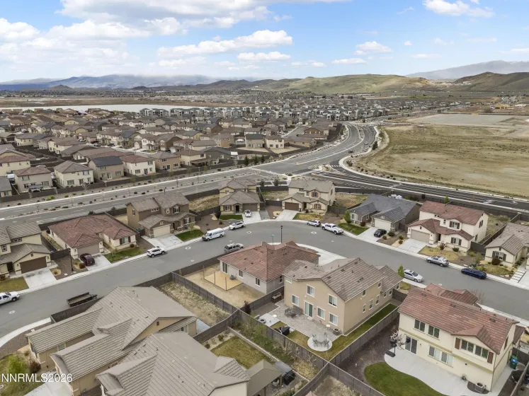 6924 White River, Sparks, Nevada 89436, 3 Bedrooms Bedrooms, ,2 BathroomsBathrooms,Residential,Residential,White River,260003864