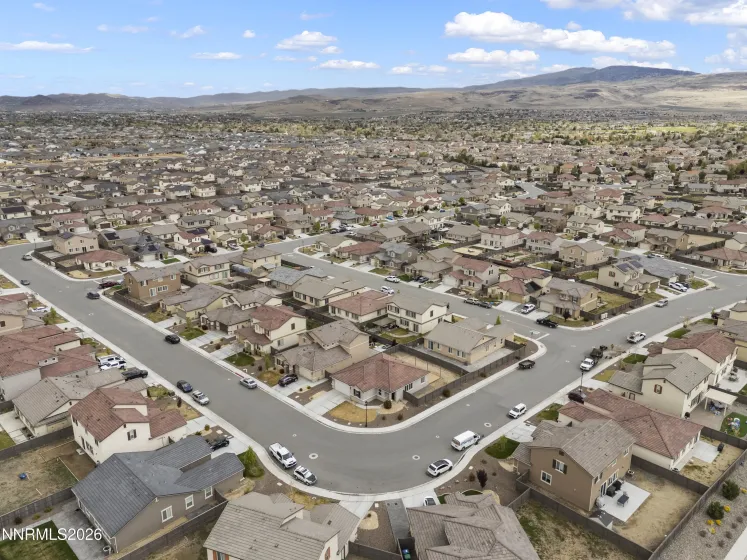 6924 White River, Sparks, Nevada 89436, 3 Bedrooms Bedrooms, ,2 BathroomsBathrooms,Residential,Residential,White River,260003864