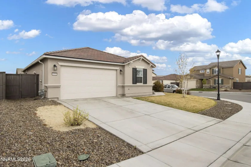 6924 White River, Sparks, Nevada 89436, 3 Bedrooms Bedrooms, ,2 BathroomsBathrooms,Residential,Residential,White River,260003864
