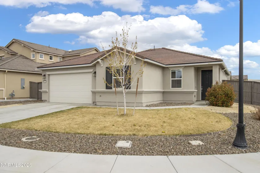 6924 White River, Sparks, Nevada 89436, 3 Bedrooms Bedrooms, ,2 BathroomsBathrooms,Residential,Residential,White River,260003864