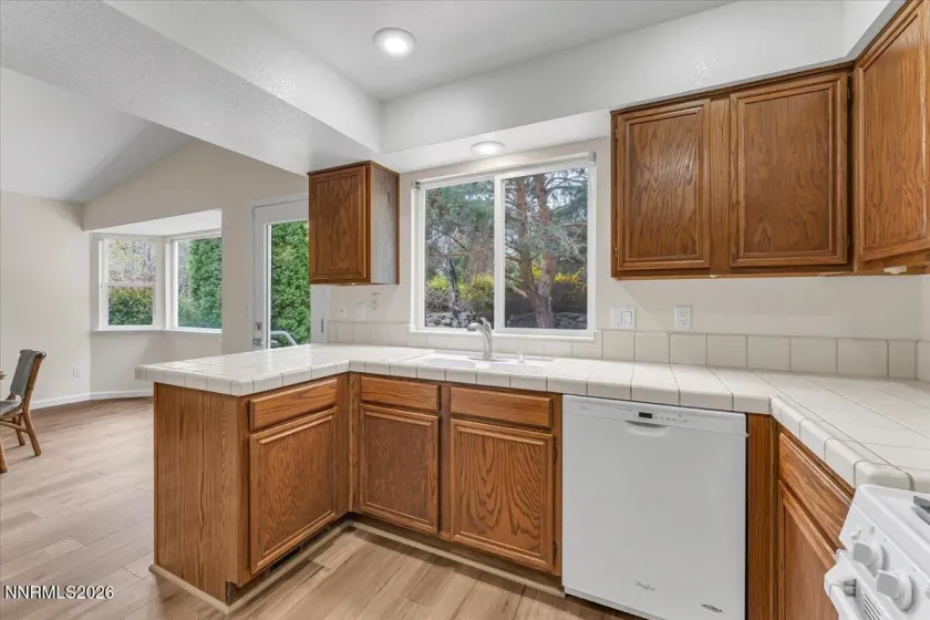 1870 Tess, Reno, Nevada 89511, 4 Bedrooms Bedrooms, ,2 BathroomsBathrooms,Residential,Residential,Tess,260003865