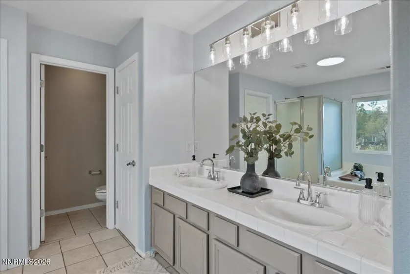 7740 Lobo, Sparks, Nevada 89436, 6 Bedrooms Bedrooms, ,3 BathroomsBathrooms,Residential,Residential,Lobo,260003867