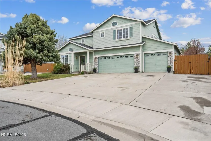 7740 Lobo, Sparks, Nevada 89436, 6 Bedrooms Bedrooms, ,3 BathroomsBathrooms,Residential,Residential,Lobo,260003867