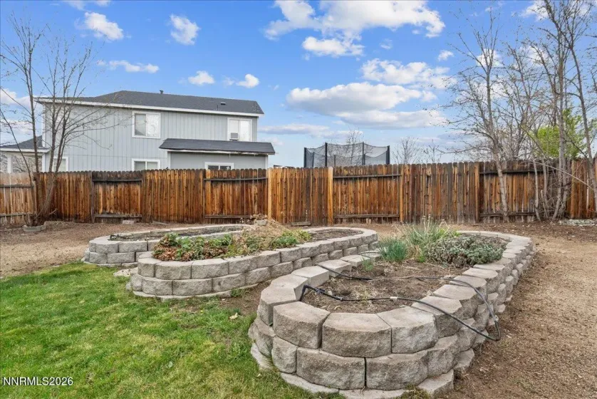 7740 Lobo, Sparks, Nevada 89436, 6 Bedrooms Bedrooms, ,3 BathroomsBathrooms,Residential,Residential,Lobo,260003867