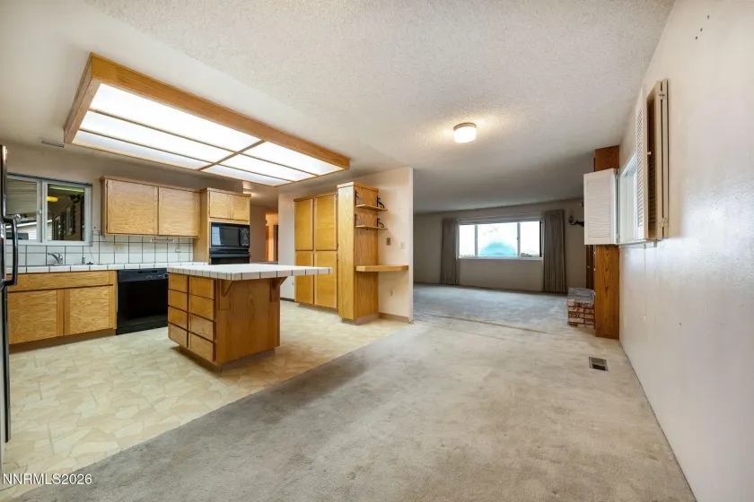 2685 Everett, Reno, Nevada 89503, 5 Bedrooms Bedrooms, ,3 BathroomsBathrooms,Residential,Residential,Everett,260003868