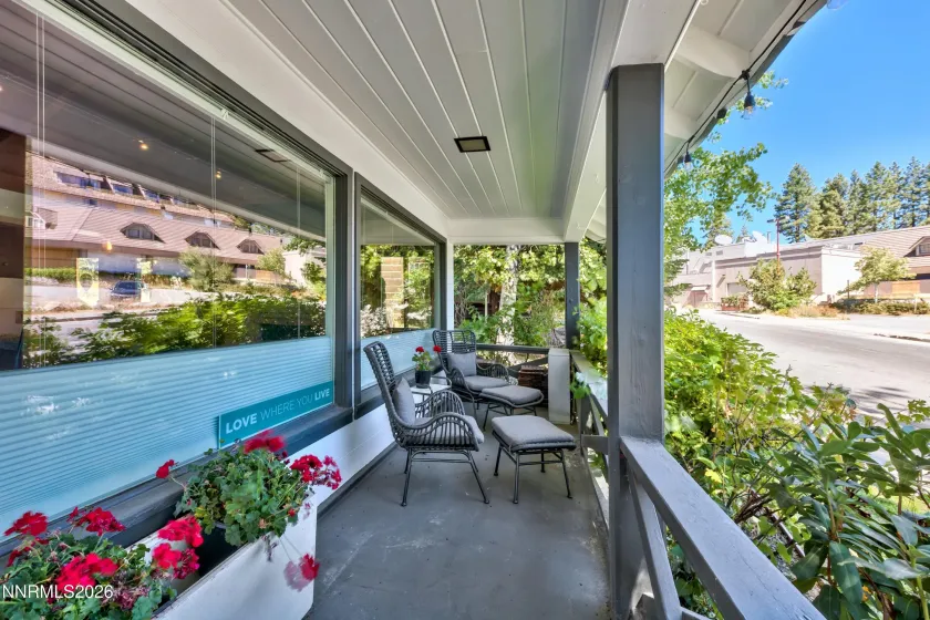 201 Stateline, Kings Beach, California 96143, ,Commercial Lease,Manufactured,Stateline,260003870