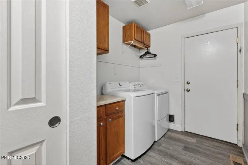 1080 Mercedes, Spanish Springs, Nevada 89441, 3 Bedrooms Bedrooms, ,2 BathroomsBathrooms,Residential,Residential,Mercedes,260003871