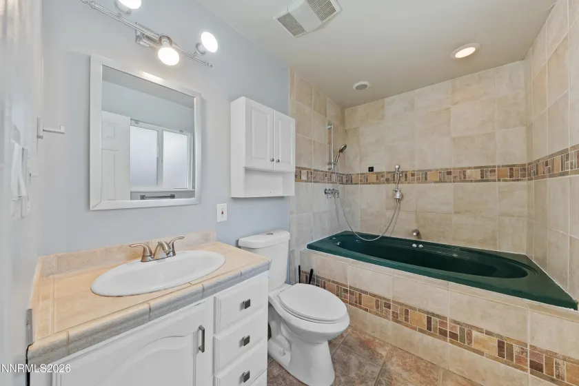 1330 Marne, Reno, Nevada 89503, 3 Bedrooms Bedrooms, ,2 BathroomsBathrooms,Residential,Residential,Marne,260003872