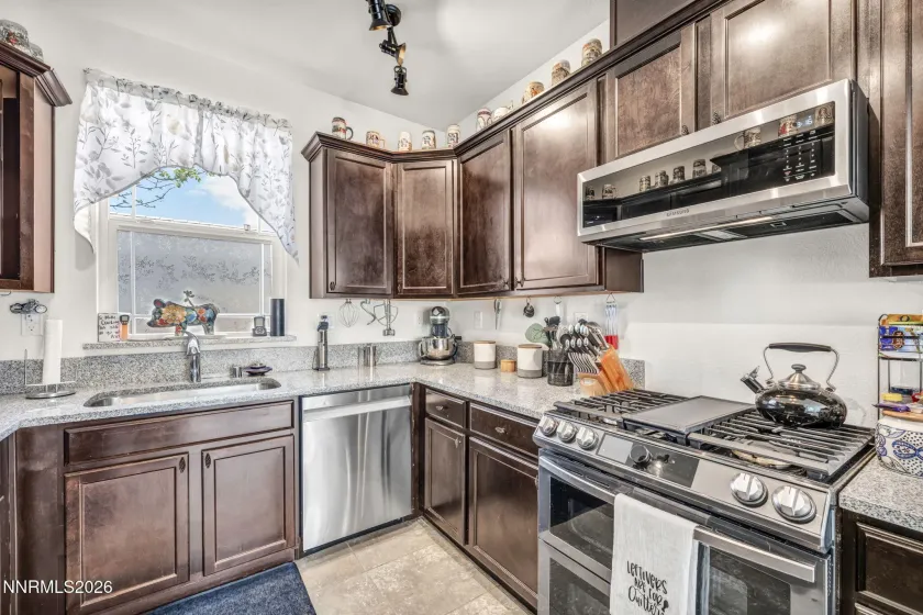 6725 Peppergrass, Sparks, Nevada 89436, 3 Bedrooms Bedrooms, ,3 BathroomsBathrooms,Residential,Residential,Peppergrass,260003873