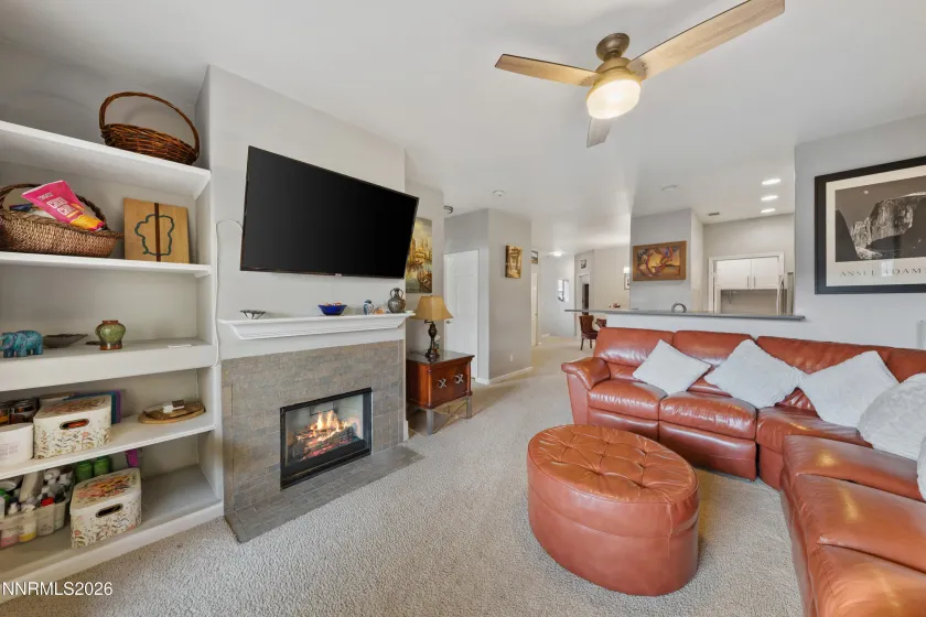 900 Meadows, Reno, Nevada 89521, 2 Bedrooms Bedrooms, ,2 BathroomsBathrooms,Residential,Residential,Meadows,260003875