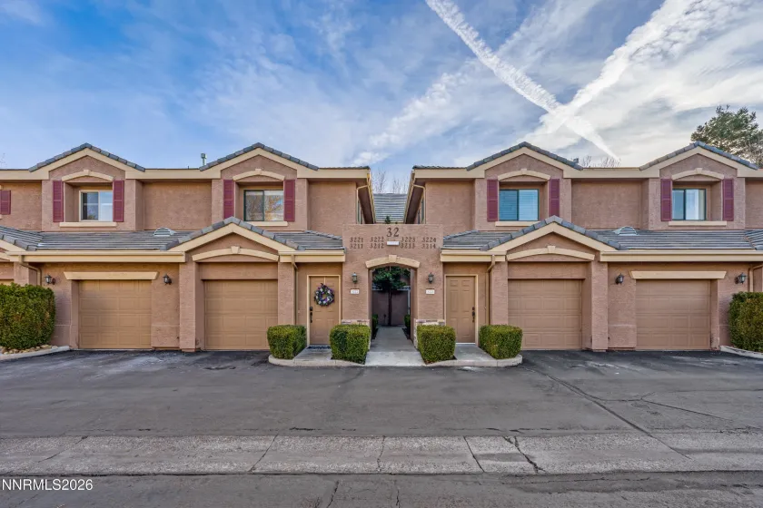 900 Meadows, Reno, Nevada 89521, 2 Bedrooms Bedrooms, ,2 BathroomsBathrooms,Residential,Residential,Meadows,260003875