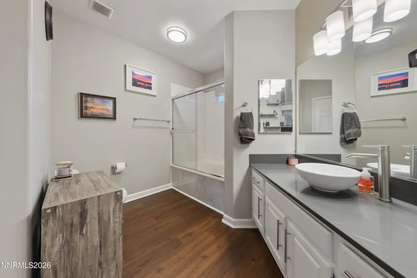 900 Meadows, Reno, Nevada 89521, 2 Bedrooms Bedrooms, ,2 BathroomsBathrooms,Residential,Residential,Meadows,260003875