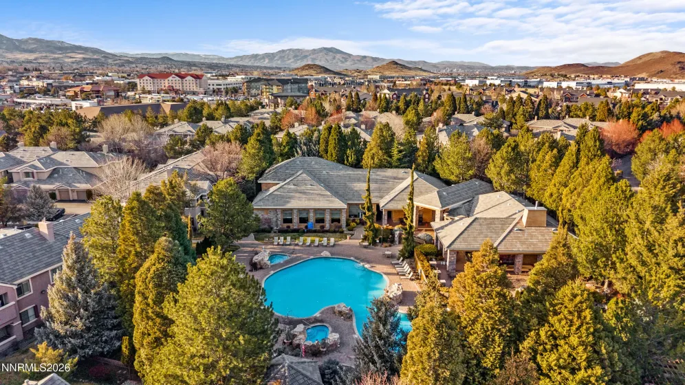 900 Meadows, Reno, Nevada 89521, 2 Bedrooms Bedrooms, ,2 BathroomsBathrooms,Residential,Residential,Meadows,260003875