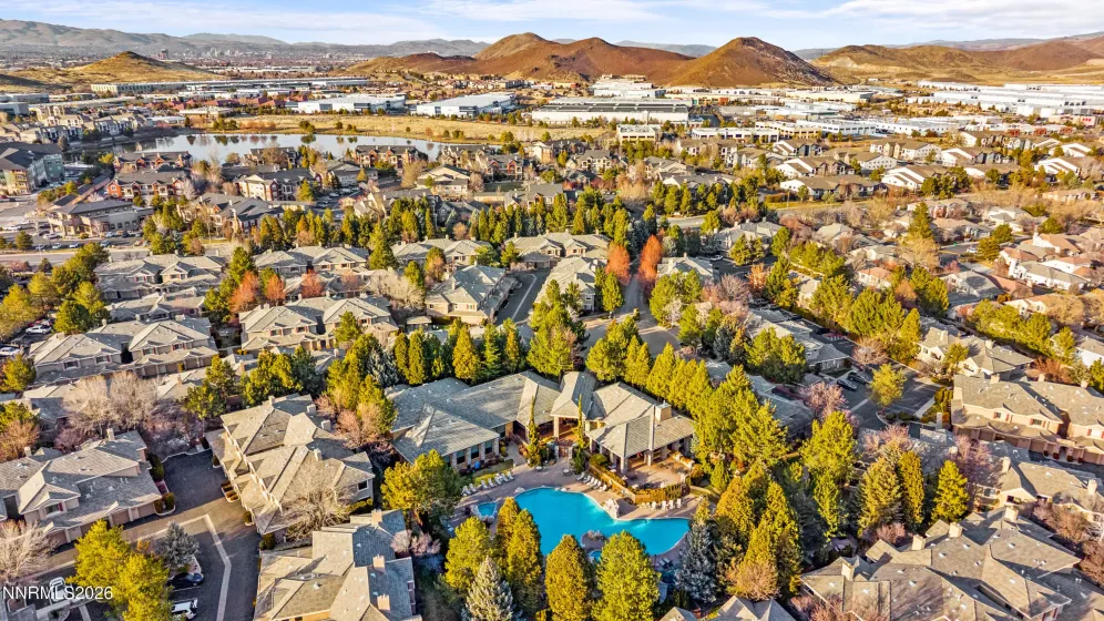 900 Meadows, Reno, Nevada 89521, 2 Bedrooms Bedrooms, ,2 BathroomsBathrooms,Residential,Residential,Meadows,260003875