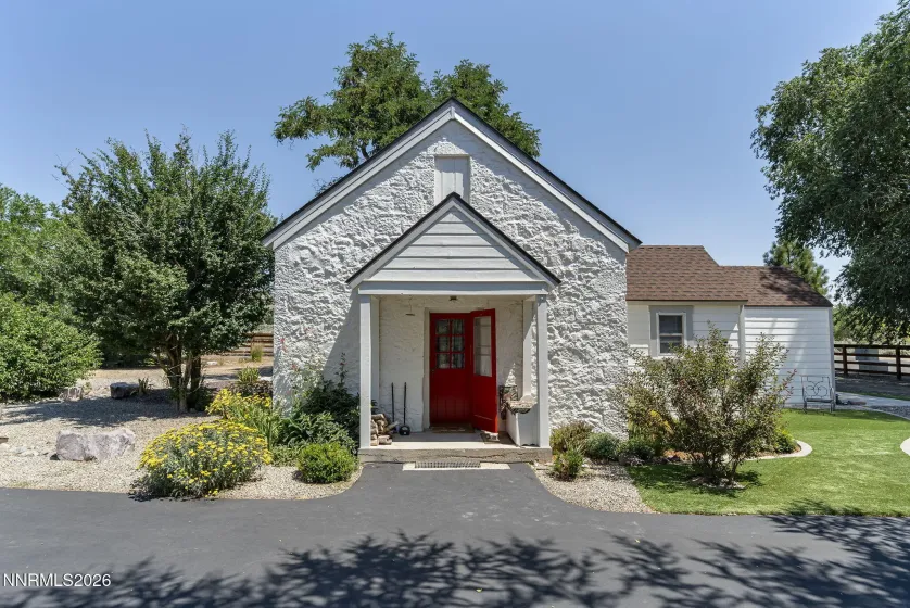 1651 Winnie, Carson City, Nevada 89703, 5 Bedrooms Bedrooms, ,5 BathroomsBathrooms,Residential,Residential,Winnie,260003876