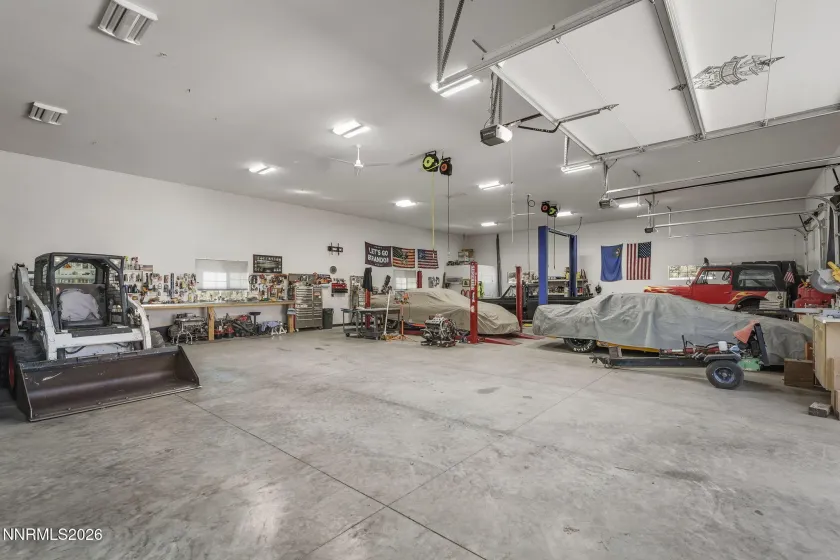 1651 Winnie, Carson City, Nevada 89703, 5 Bedrooms Bedrooms, ,5 BathroomsBathrooms,Residential,Residential,Winnie,260003876