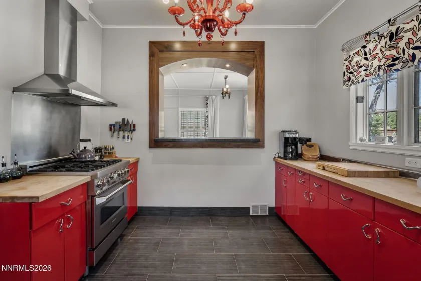 1651 Winnie, Carson City, Nevada 89703, 5 Bedrooms Bedrooms, ,5 BathroomsBathrooms,Residential,Residential,Winnie,260003876