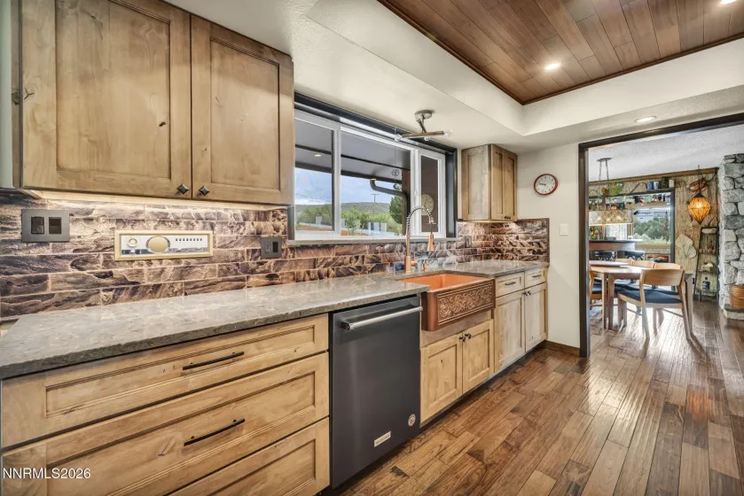 340 Sutro, Carson City, Nevada 89706, 4 Bedrooms Bedrooms, ,3 BathroomsBathrooms,Residential,Residential,Sutro,260003878