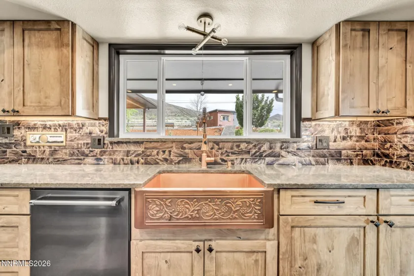 340 Sutro, Carson City, Nevada 89706, 4 Bedrooms Bedrooms, ,3 BathroomsBathrooms,Residential,Residential,Sutro,260003878