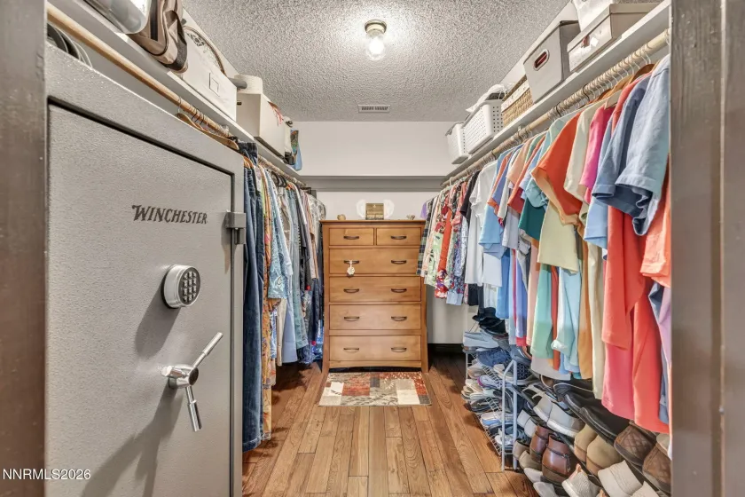 340 Sutro, Carson City, Nevada 89706, 4 Bedrooms Bedrooms, ,3 BathroomsBathrooms,Residential,Residential,Sutro,260003878