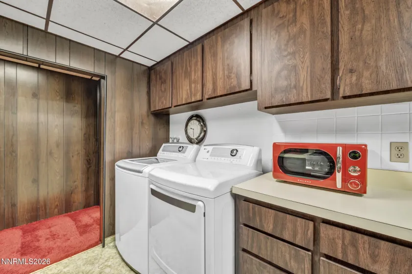 340 Sutro, Carson City, Nevada 89706, 4 Bedrooms Bedrooms, ,3 BathroomsBathrooms,Residential,Residential,Sutro,260003878