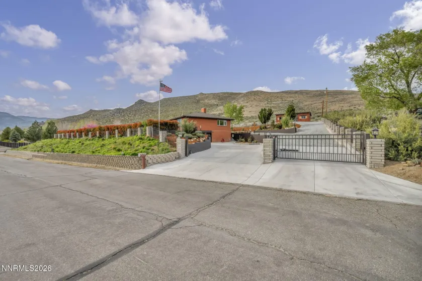 340 Sutro, Carson City, Nevada 89706, 4 Bedrooms Bedrooms, ,3 BathroomsBathrooms,Residential,Residential,Sutro,260003878