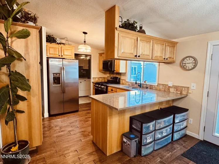 1285 Camille, Fernley, Nevada 89408, 3 Bedrooms Bedrooms, ,2 BathroomsBathrooms,Residential,Residential,Camille,260003879