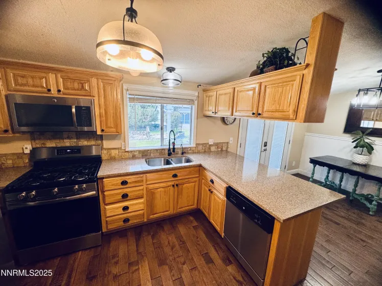 1285 Camille, Fernley, Nevada 89408, 3 Bedrooms Bedrooms, ,2 BathroomsBathrooms,Residential,Residential,Camille,260003879