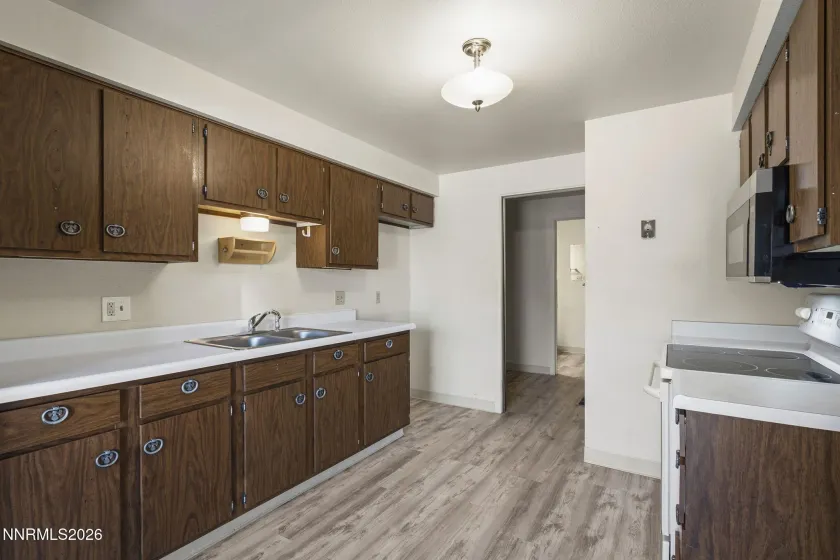 2153 Oppio, Sparks, Nevada 89431, 2 Bedrooms Bedrooms, ,2 BathroomsBathrooms,Residential,Residential,Oppio,260003883