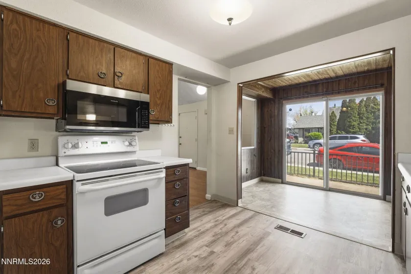 2153 Oppio, Sparks, Nevada 89431, 2 Bedrooms Bedrooms, ,2 BathroomsBathrooms,Residential,Residential,Oppio,260003883