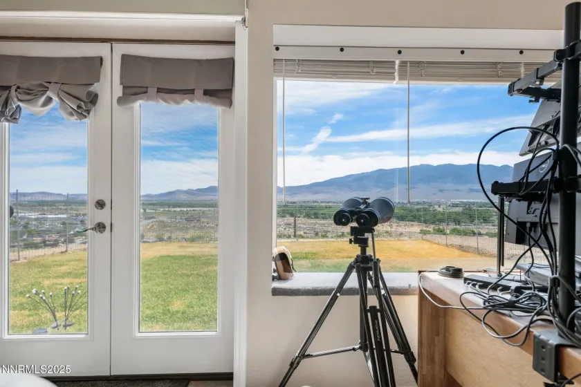 40 Flowery, Dayton, Nevada 89403, 3 Bedrooms Bedrooms, ,4 BathroomsBathrooms,Residential,Residential,Flowery,260003884