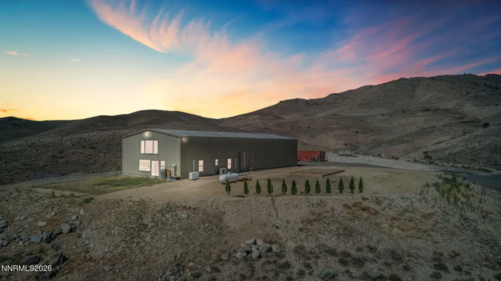 40 Flowery, Dayton, Nevada 89403, 3 Bedrooms Bedrooms, ,4 BathroomsBathrooms,Residential,Residential,Flowery,260003884