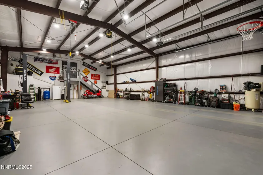 40 Flowery, Dayton, Nevada 89403, 3 Bedrooms Bedrooms, ,4 BathroomsBathrooms,Residential,Residential,Flowery,260003884