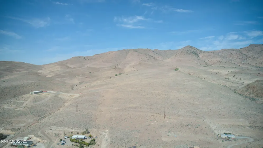 40 Flowery, Dayton, Nevada 89403, 3 Bedrooms Bedrooms, ,4 BathroomsBathrooms,Residential,Residential,Flowery,260003884