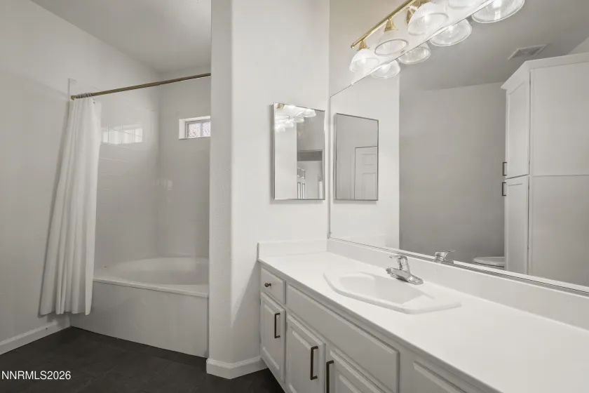 900 South Meadows, Reno, Nevada 89521, 2 Bedrooms Bedrooms, ,2 BathroomsBathrooms,Residential,Residential,South Meadows,260003887