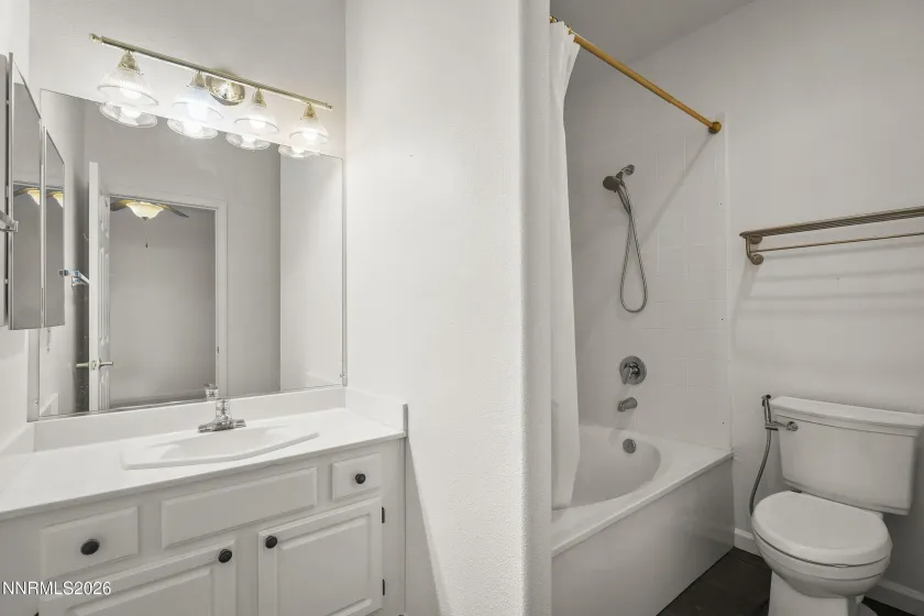 900 South Meadows, Reno, Nevada 89521, 2 Bedrooms Bedrooms, ,2 BathroomsBathrooms,Residential,Residential,South Meadows,260003887