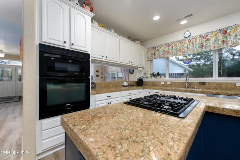 1360 Bryan, Gardnerville, Nevada 89410, 3 Bedrooms Bedrooms, ,2 BathroomsBathrooms,Residential,Residential,Bryan,260003888