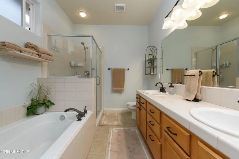 1360 Bryan, Gardnerville, Nevada 89410, 3 Bedrooms Bedrooms, ,2 BathroomsBathrooms,Residential,Residential,Bryan,260003888