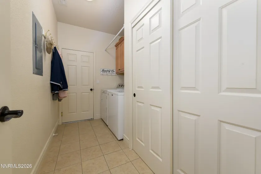 1360 Bryan, Gardnerville, Nevada 89410, 3 Bedrooms Bedrooms, ,2 BathroomsBathrooms,Residential,Residential,Bryan,260003888