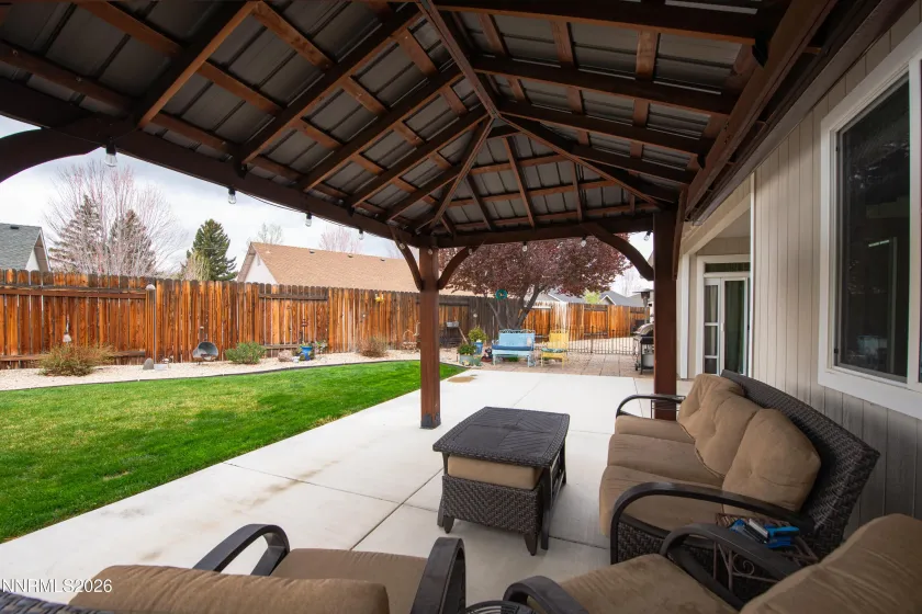 1360 Bryan, Gardnerville, Nevada 89410, 3 Bedrooms Bedrooms, ,2 BathroomsBathrooms,Residential,Residential,Bryan,260003888