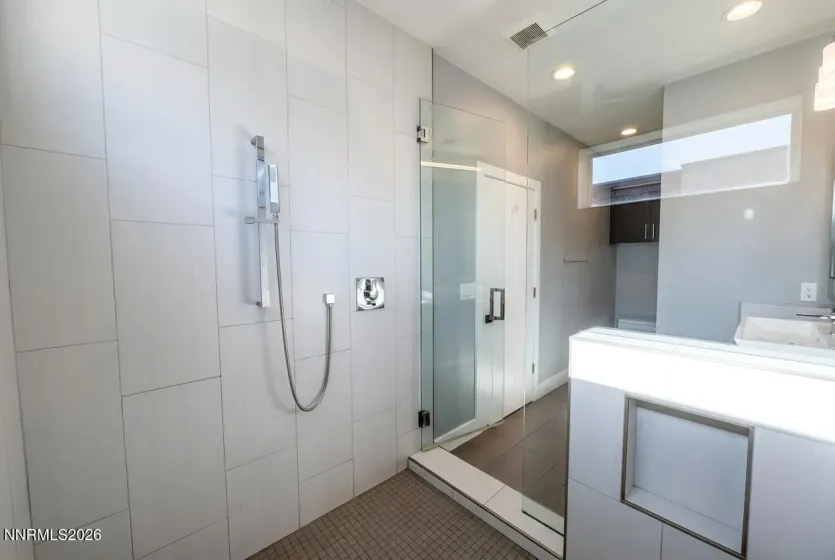 163 Martin, Reno, Nevada 89509, 3 Bedrooms Bedrooms, ,3 BathroomsBathrooms,Residential,Residential,Martin,260003890