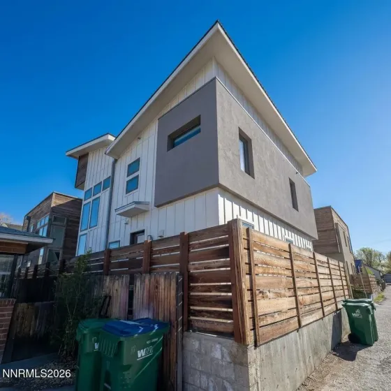 163 Martin, Reno, Nevada 89509, 3 Bedrooms Bedrooms, ,3 BathroomsBathrooms,Residential,Residential,Martin,260003890