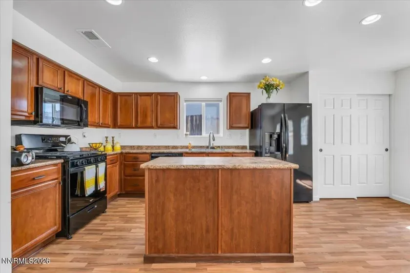 9115 Red Baron, Reno, Nevada 89506, 4 Bedrooms Bedrooms, ,3 BathroomsBathrooms,Residential,Residential,Red Baron,260003893