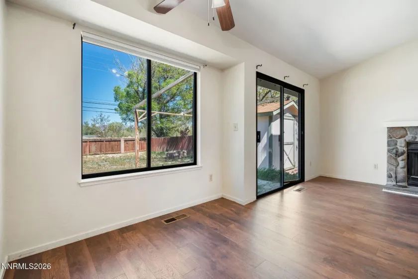 1576 Maria, Fernley, Nevada 89408, 3 Bedrooms Bedrooms, ,2 BathroomsBathrooms,Residential,Residential,Maria,260003898