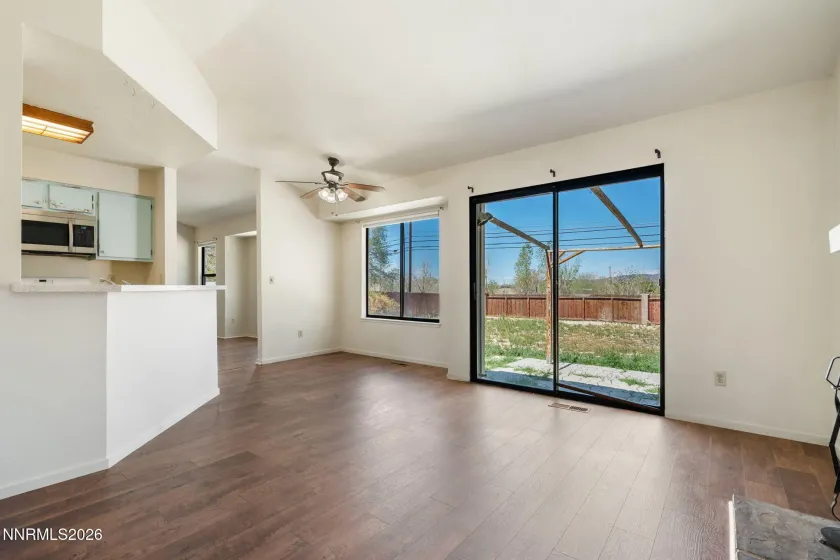 1576 Maria, Fernley, Nevada 89408, 3 Bedrooms Bedrooms, ,2 BathroomsBathrooms,Residential,Residential,Maria,260003898